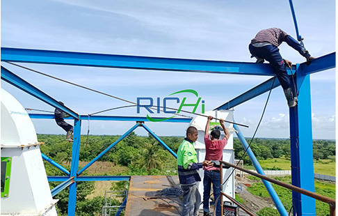 Indonesia dry type fish feed plant