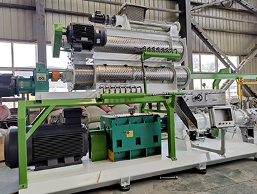 Russia wet type extruder